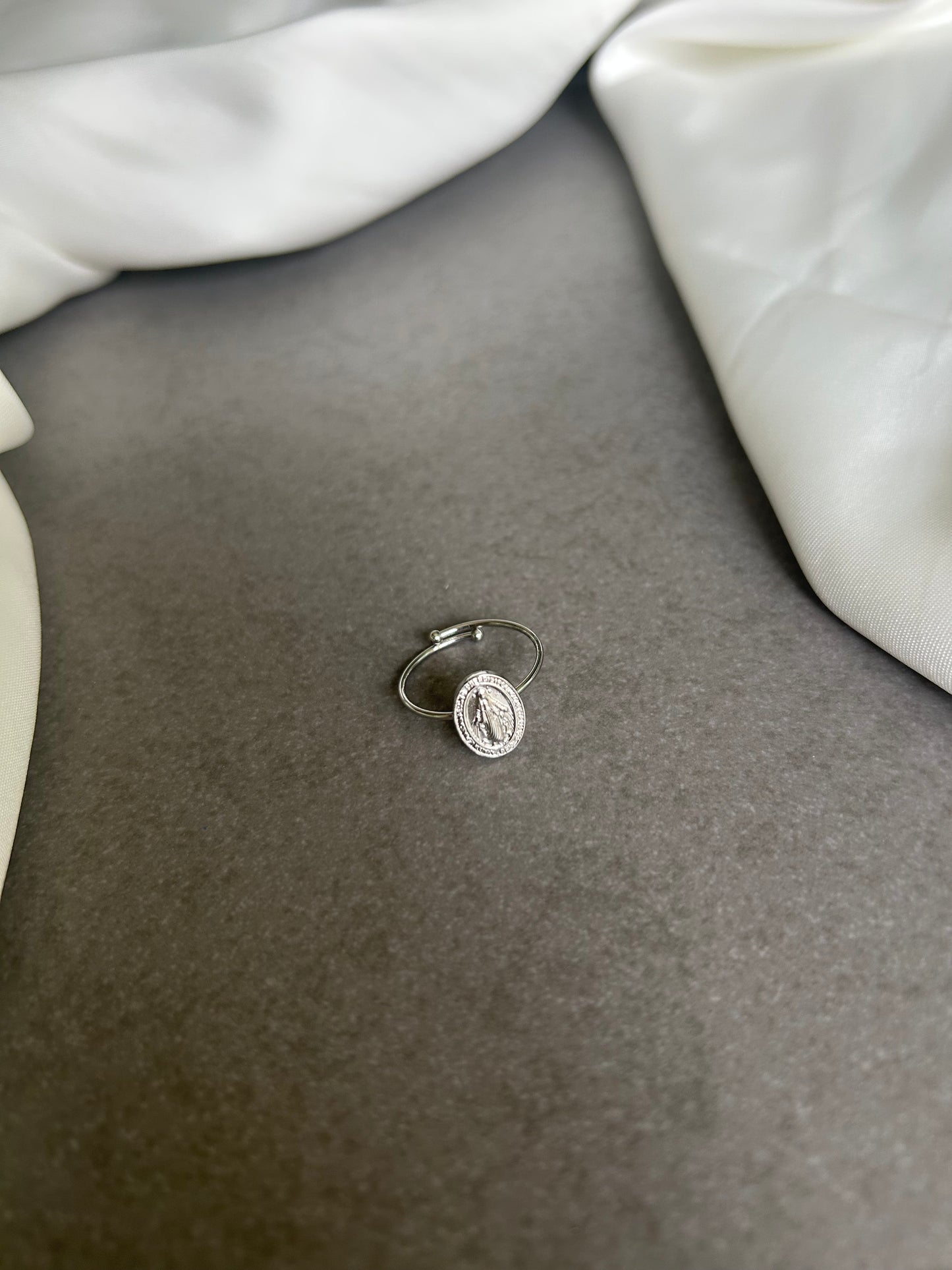 Anello Madonnina Argento