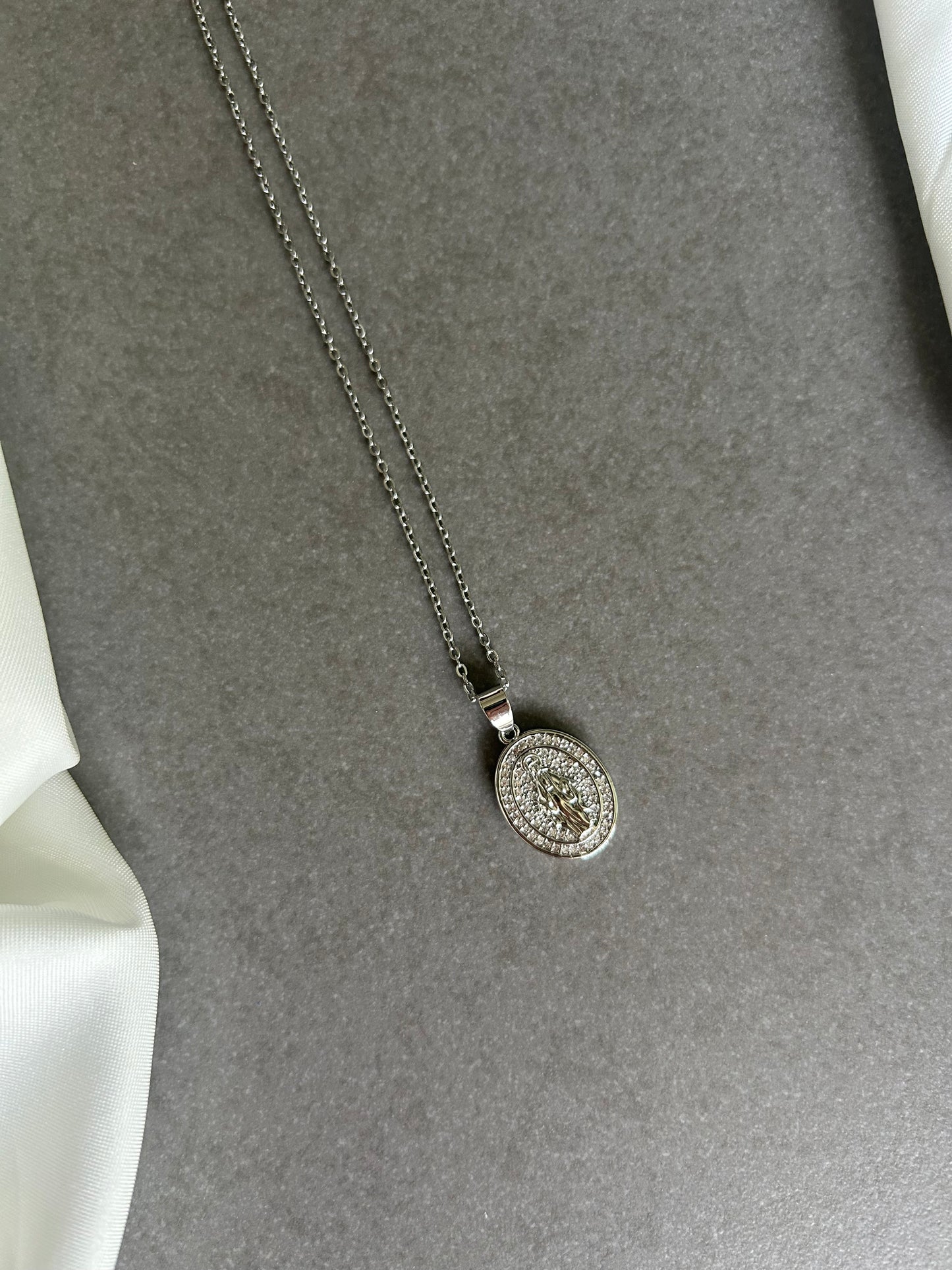 Collana Madonna di Luce Argento