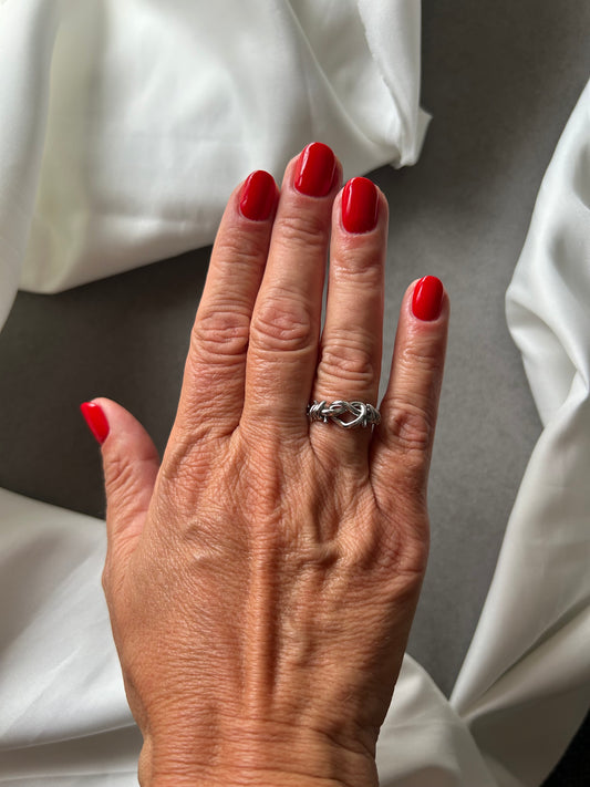 Anello Cuore Spinato Argento