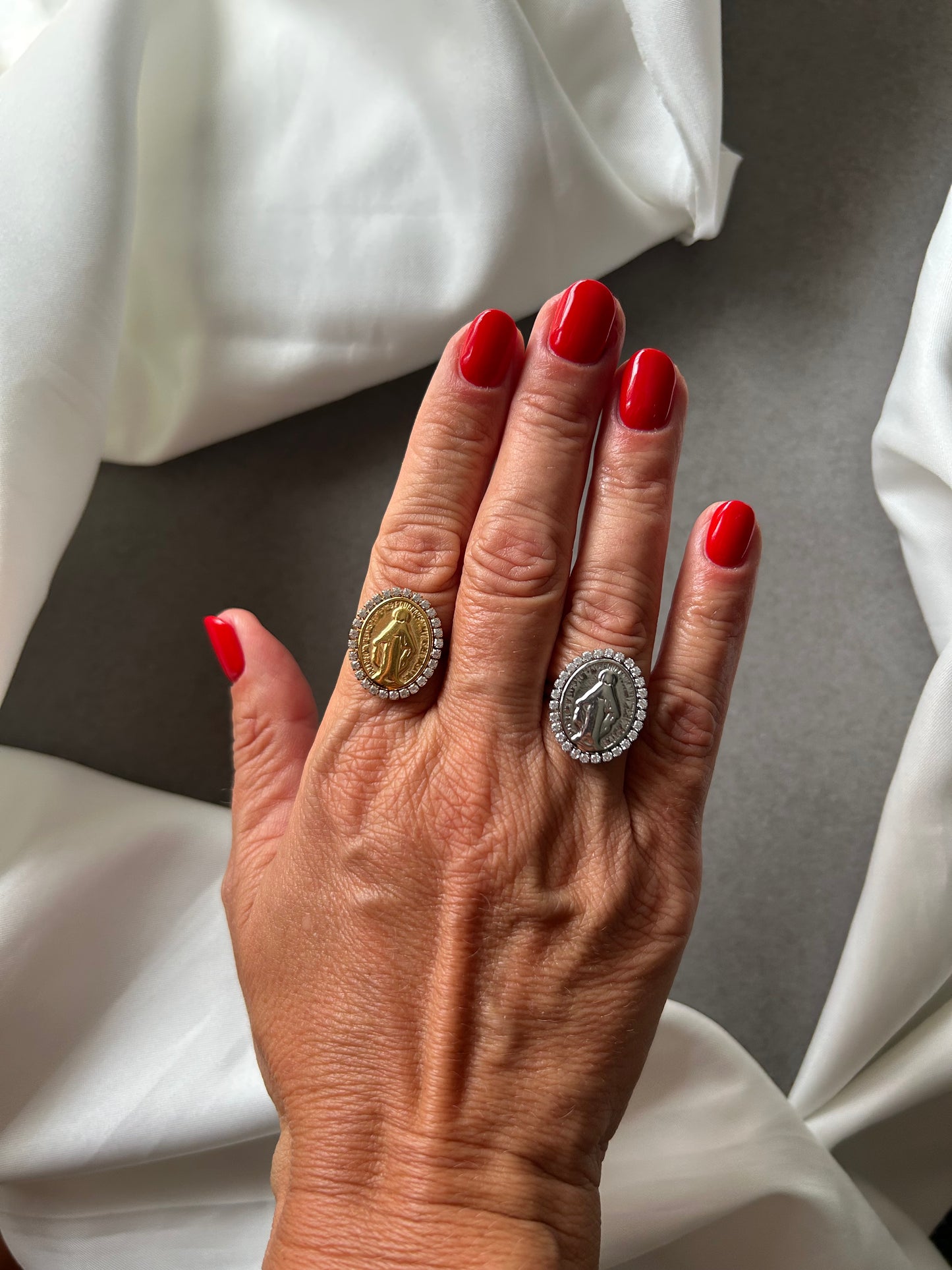 Anello Madonna di Luce Argento
